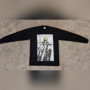 Timeless Beauty Black Long Sleeve Tee